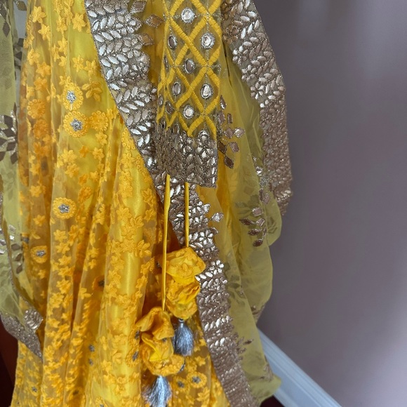 Stunning Yellow Lehenga - Perfect for Haldi Functions - Size S/M - Picture 2 of 5